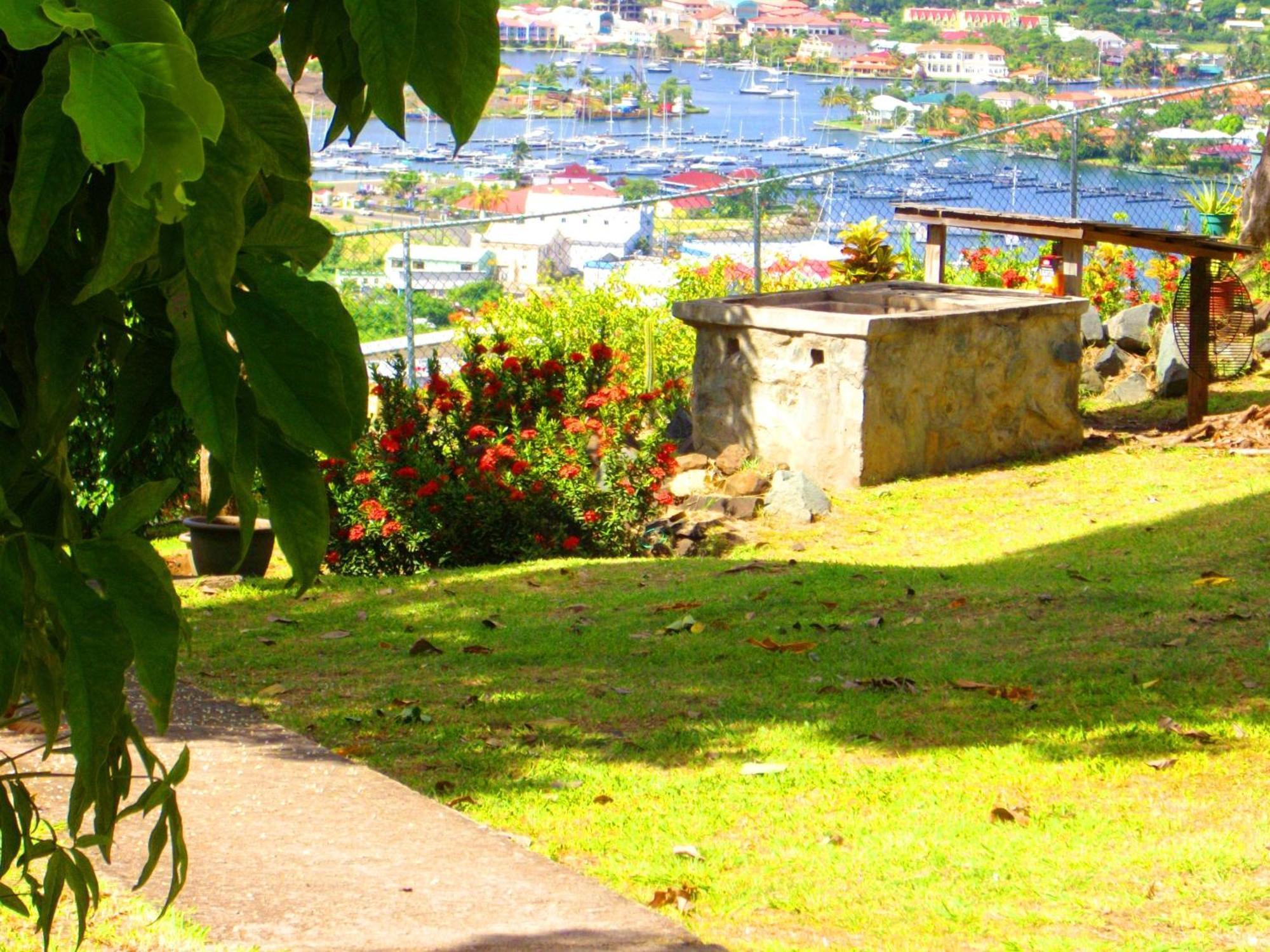 Italian Guesthouse Gros-Islet Buitenkant foto