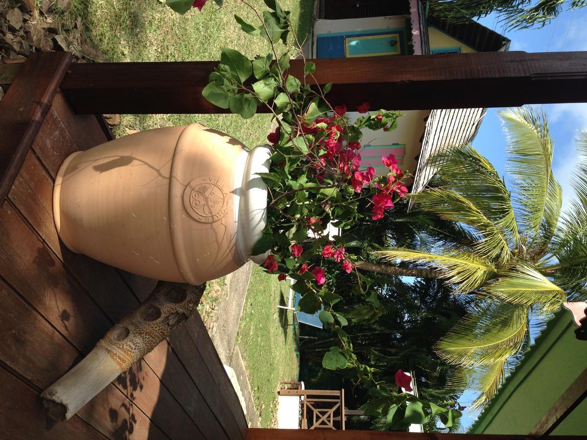 Italian Guesthouse Gros-Islet Buitenkant foto